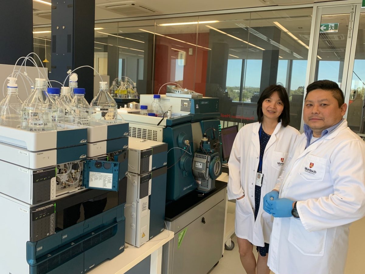CRC project team develops new techniques to track the provenance of chicken eggs